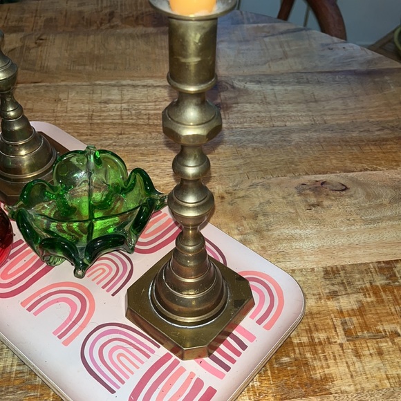 2 brass candle sticks - Picture 2 of 3
